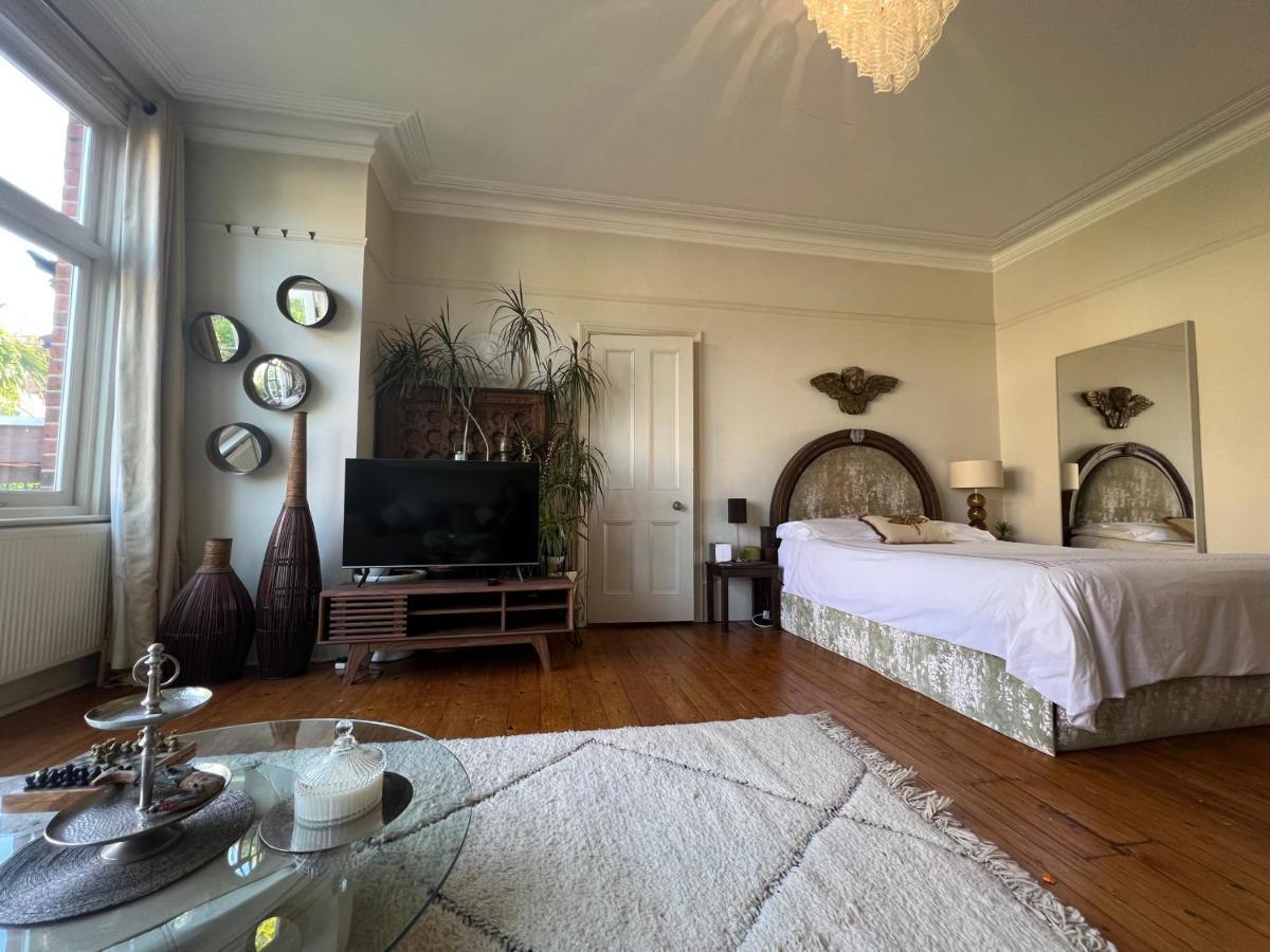 Londonhomegardens Zewnętrze zdjęcie