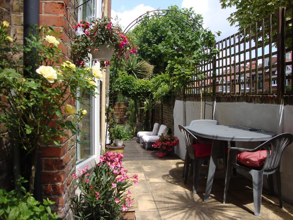 Londonhomegardens Zewnętrze zdjęcie